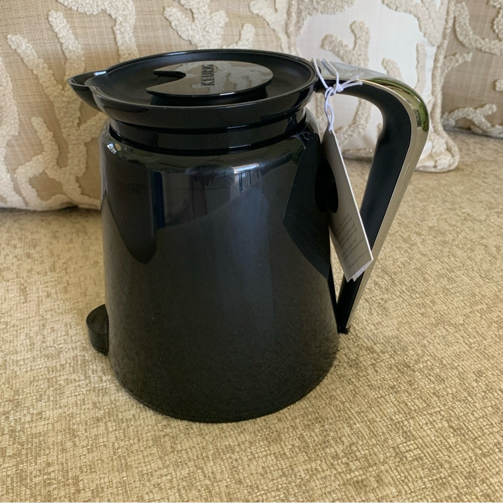 NWT Keurig 2.0 Coffee Carafe 32 oz.